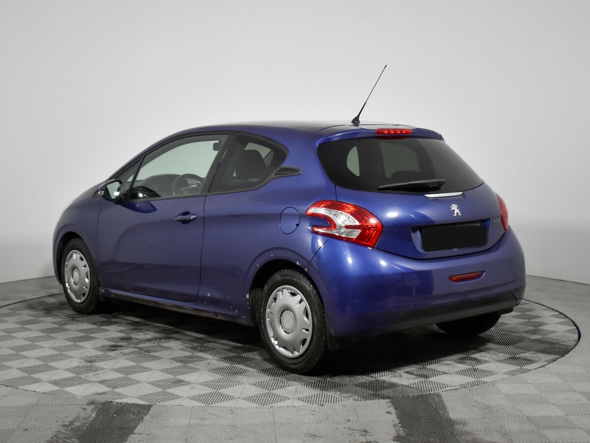 Купить Peugeot 208 I, 2013, 272 500 км, фото №7