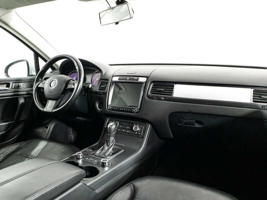 Купить Volkswagen Touareg, 2013, 230 000 км, фото №9