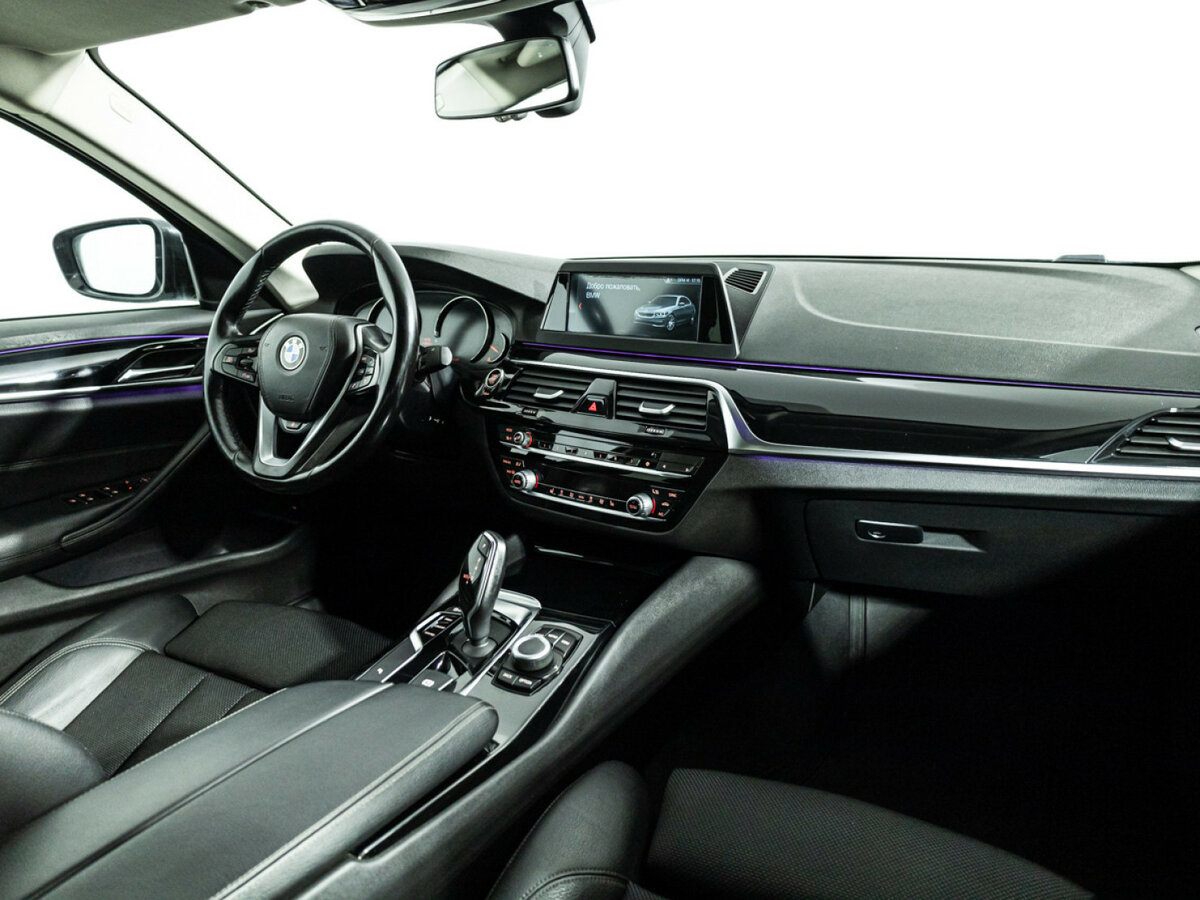 Купить BMW 5 серии 520d xDrive VII (G30/G31/G38), 2018, 255 000 км, фото №9
