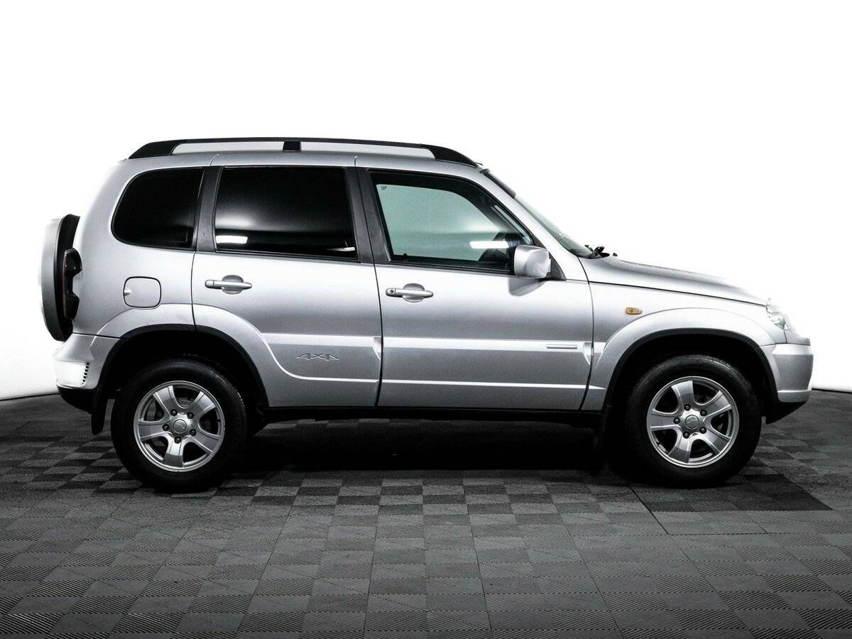 Купить Chevrolet Niva, 2010, 86 873 км, фото №4