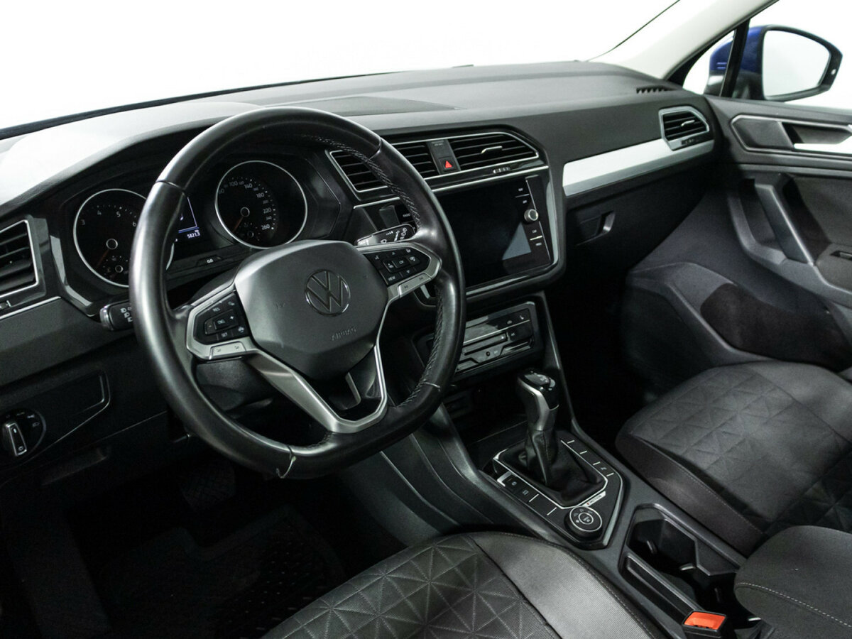 Купить Volkswagen Tiguan II Рестайлинг, 2021, 106 051 км, фото №10