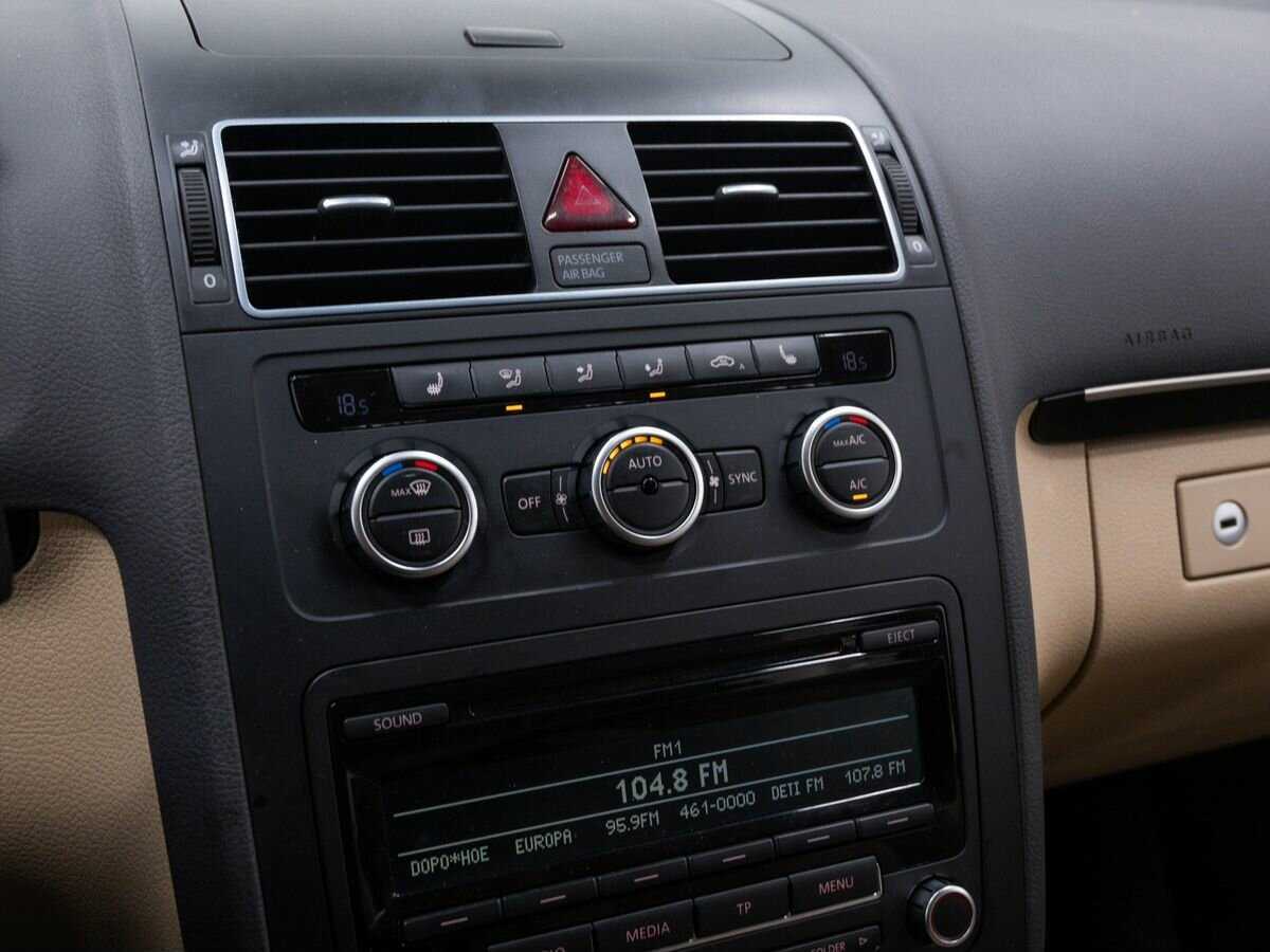 Купить Volkswagen Touran, 2013, 256 000 км, фото №21