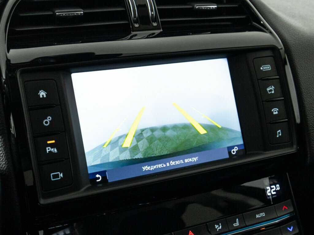 Купить Jaguar XE, 2017, 90 423 км, фото №15