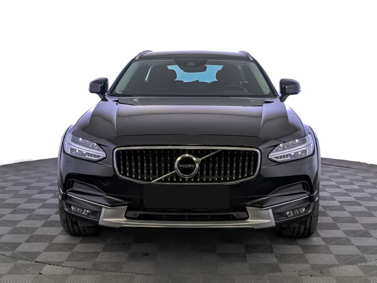 Купить Volvo V90 Cross Country, 2019, 48 092 км, фото №2