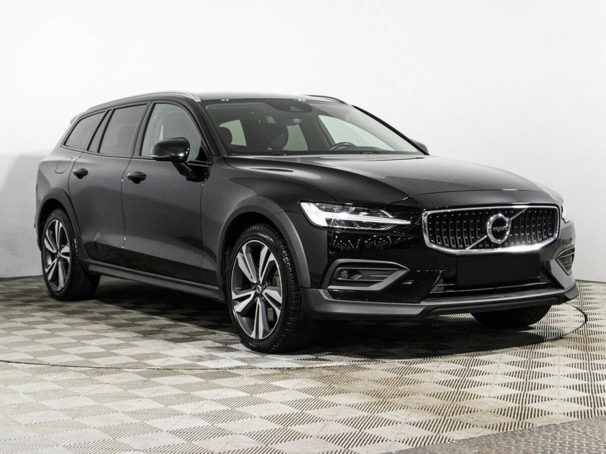 Купить Volvo V60 Cross Country, 2019, 149 126 км, фото №3