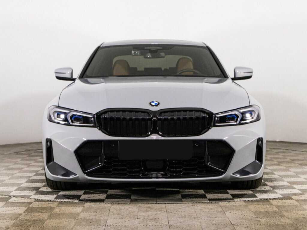 Купить BMW 3 серии 320i, 2023, 17 842 км, фото №2
