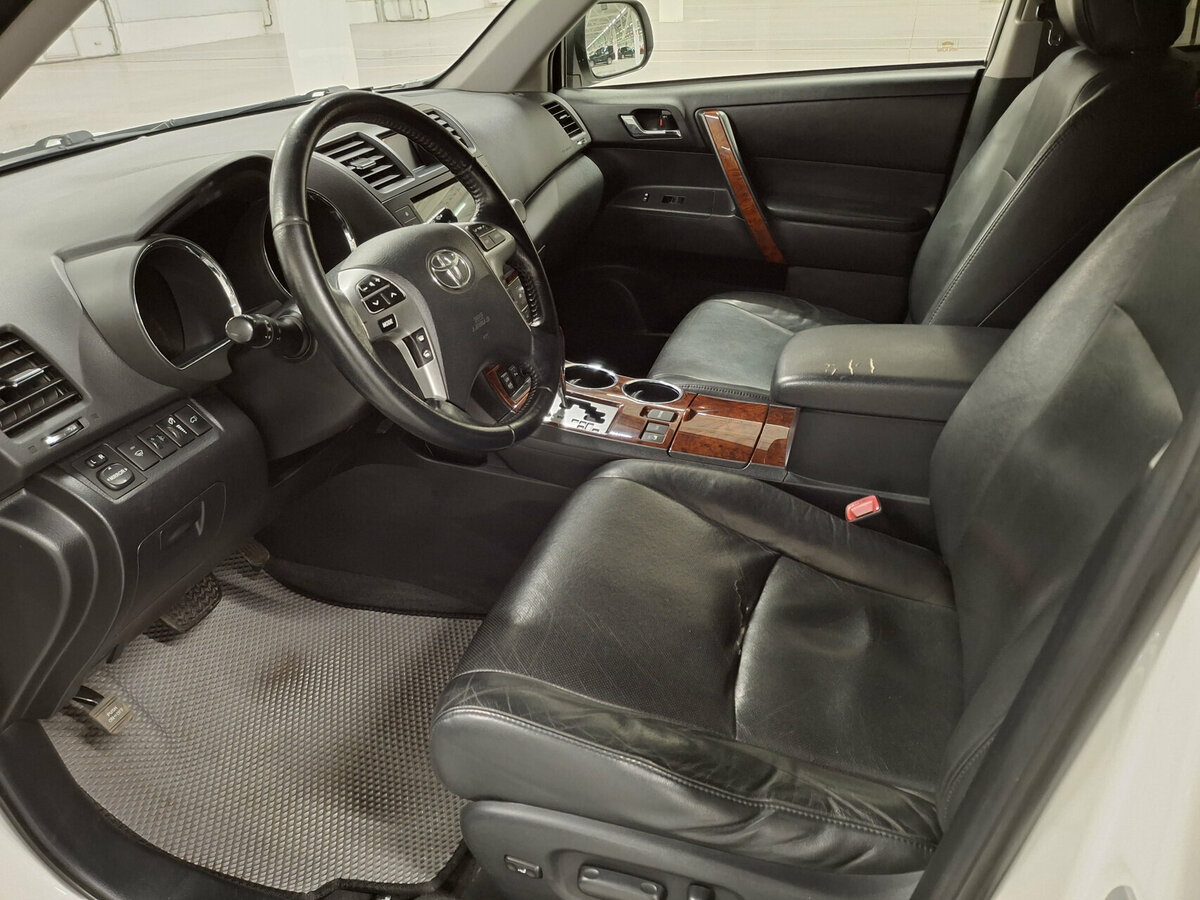 Купить Toyota Highlander II (U40) Рестайлинг, 2012, 237 951 км, фото №16