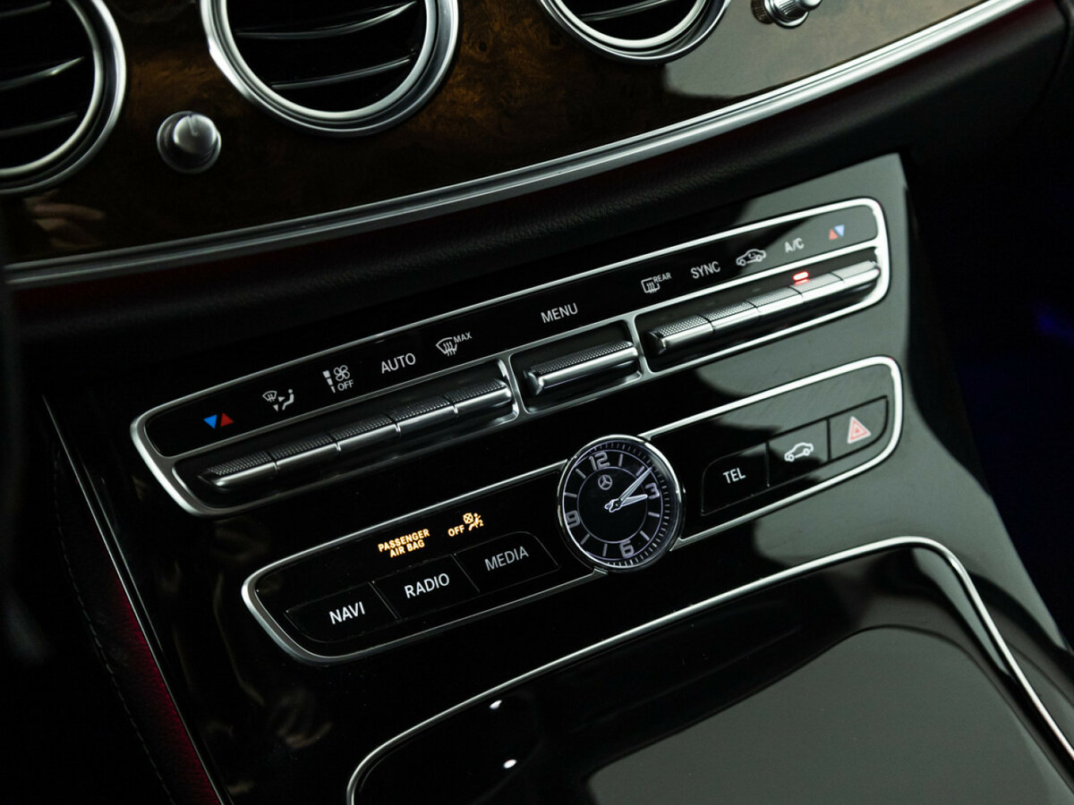 Купить Mercedes-Benz E-Класс 300 V (W213, S213, C238), 2019, 93 496 км, фото №17