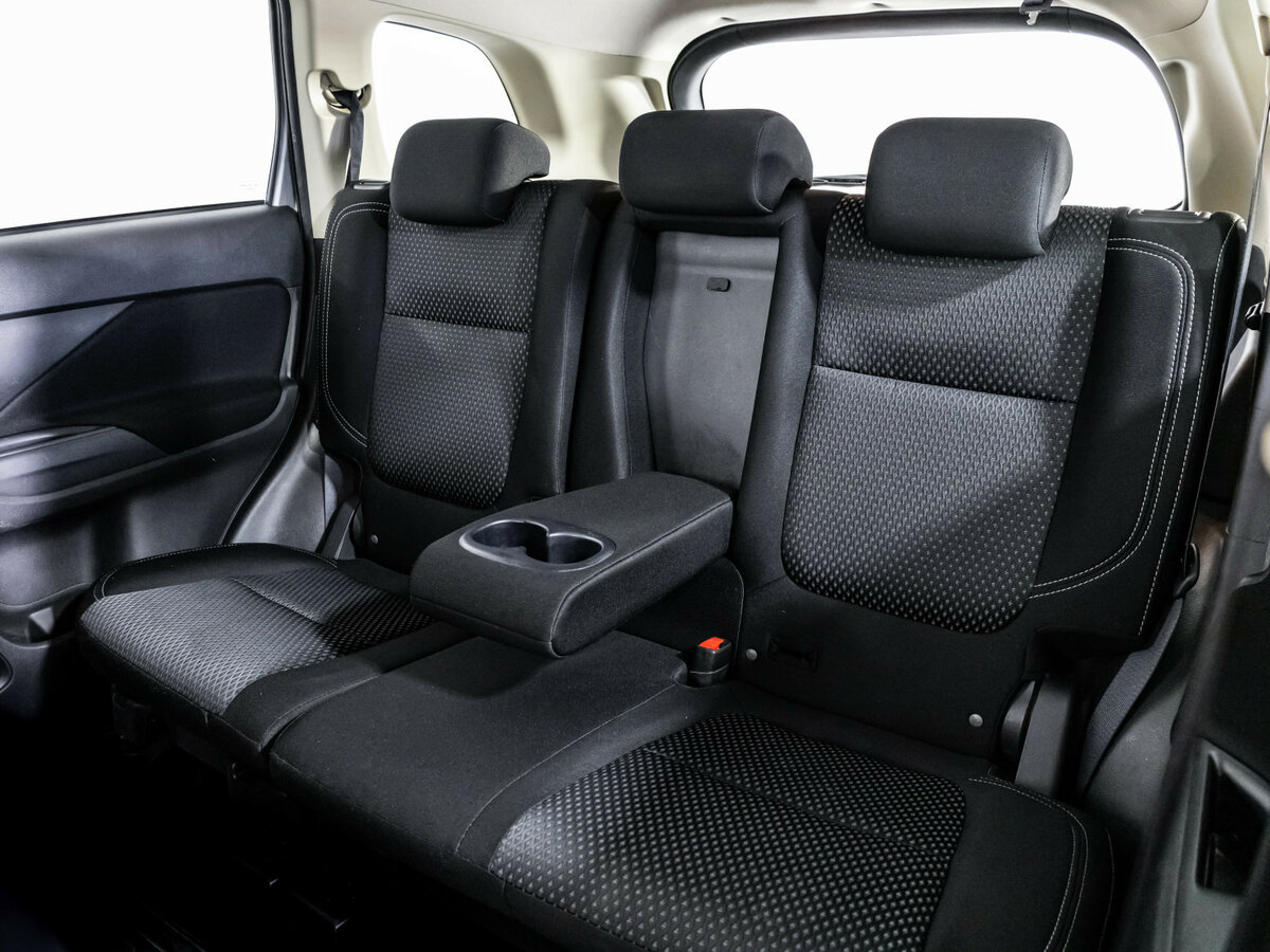 Купить Mitsubishi Outlander III Рестайлинг 3, 2019, 100 724 км, фото №15