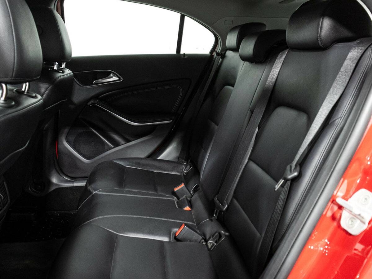Купить Mercedes-Benz A-Класс 180 III (W176), 2013, 126 995 км, фото №10