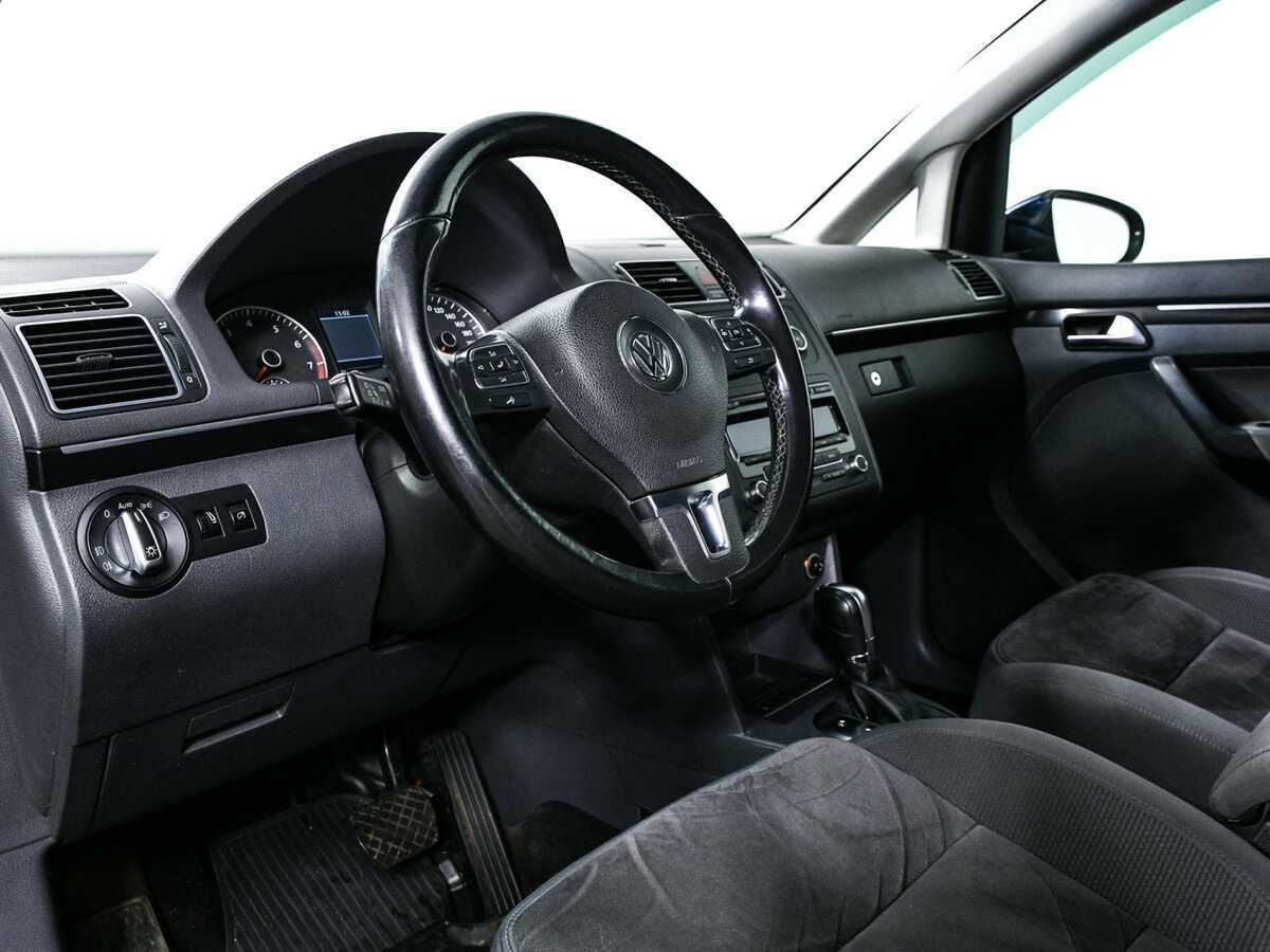 Купить Volkswagen Touran, 2012, 207 074 км, фото №13