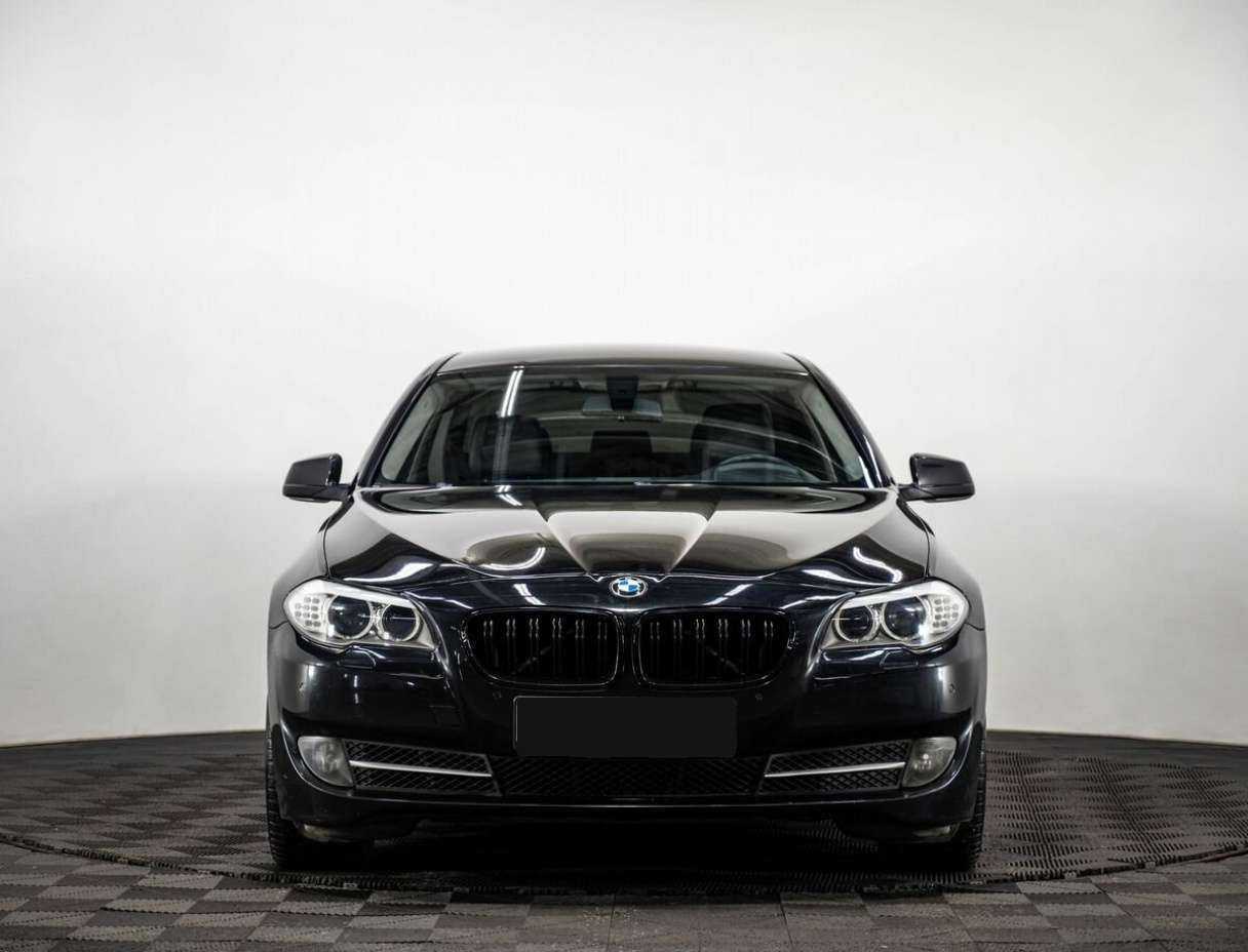 Купить BMW 5 серии 520i, 2013, 196 000 км, фото №2