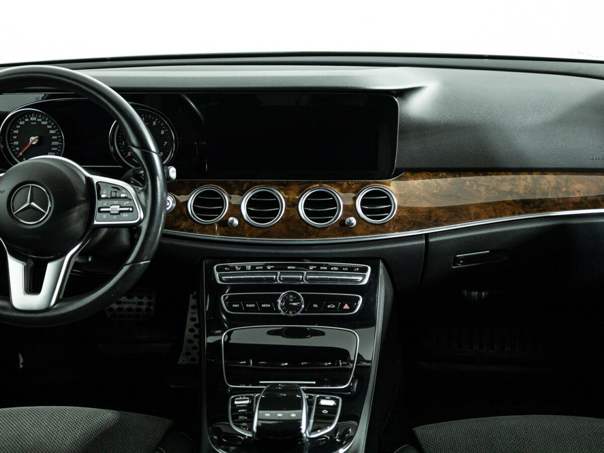 Купить Mercedes-Benz E-Класс 300 V (W213, S213, C238), 2019, 93 496 км, фото №12