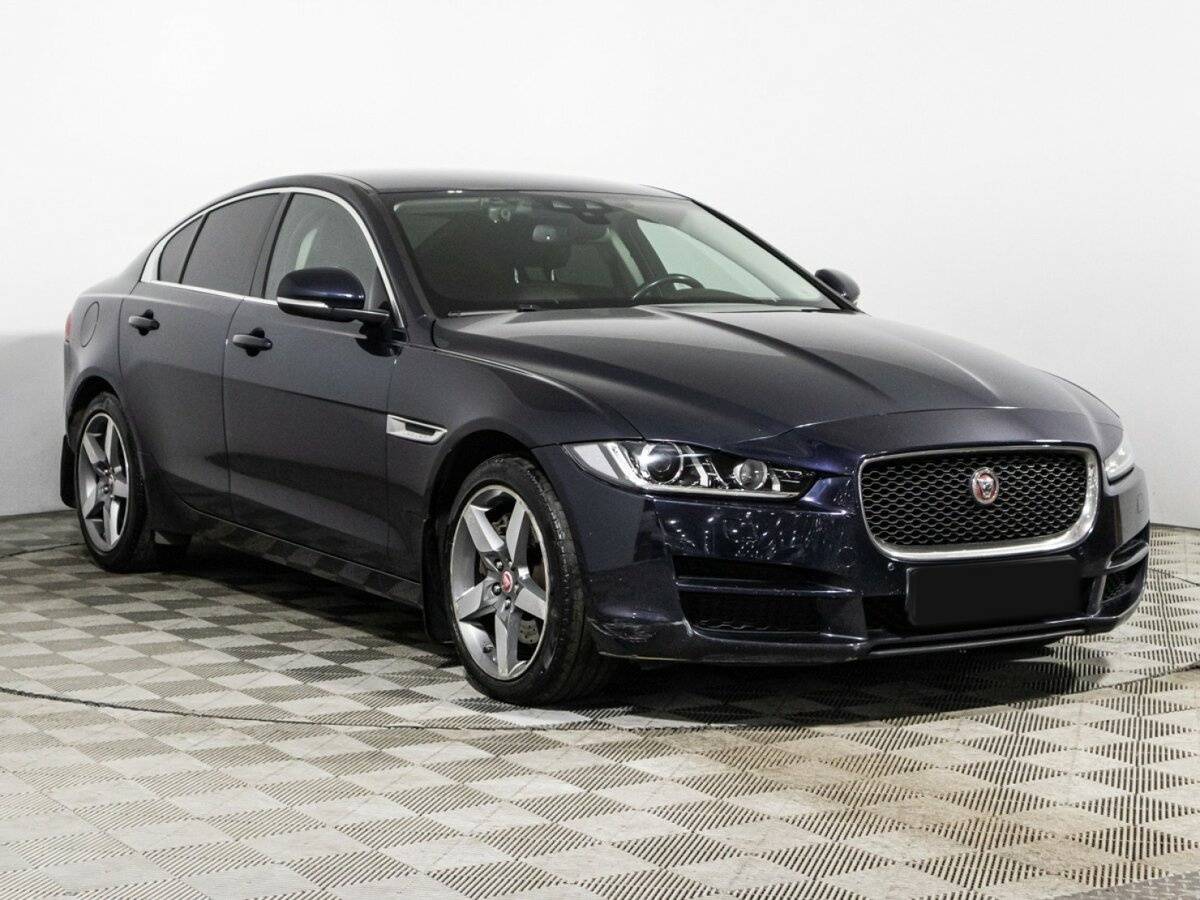 Купить Jaguar XE, 2016, 119 365 км, фото №3