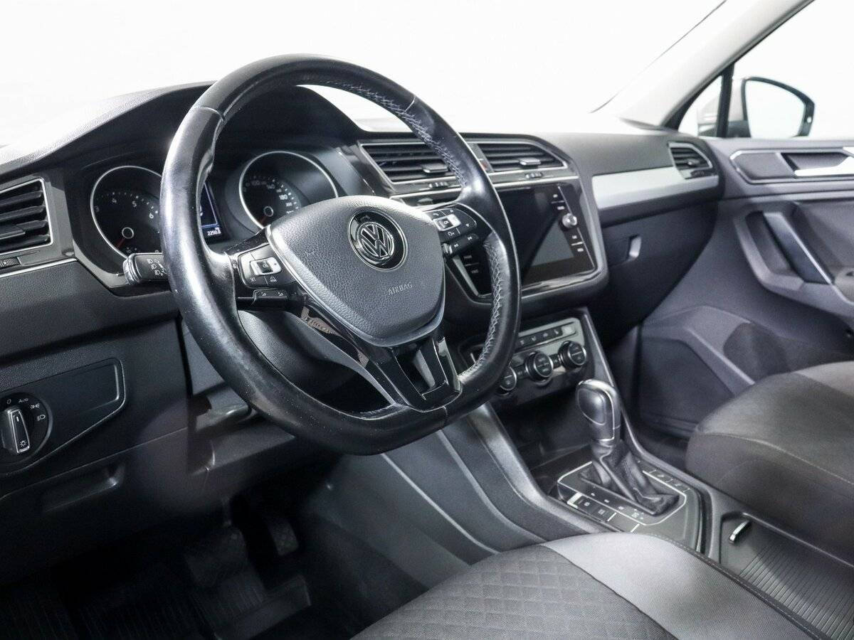 Купить Volkswagen Tiguan, 2017, 144 934 км, фото №11