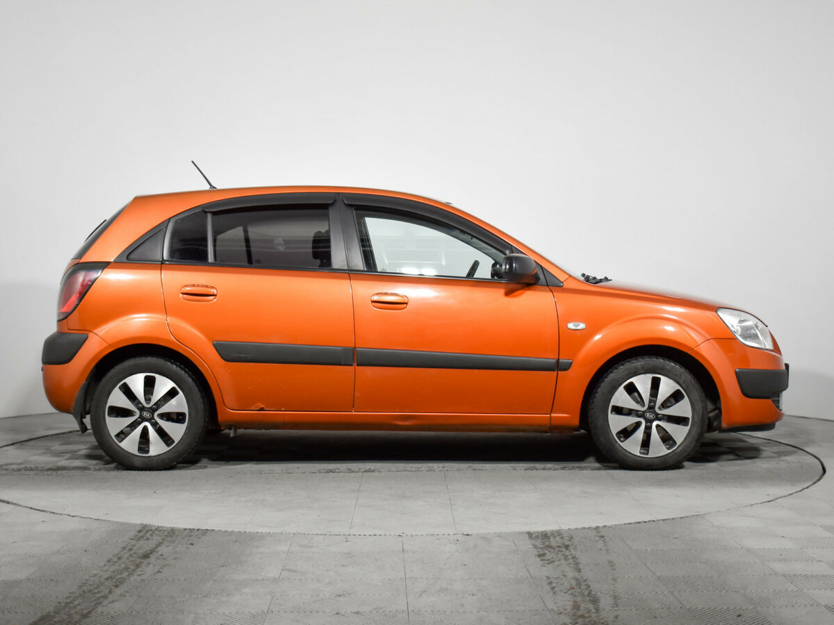 Купить Kia Rio II, 2006, 222 500 км, фото №4