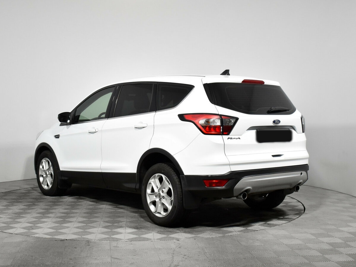 Купить Ford Kuga II Рестайлинг, 2017, 108 179 км, фото №5