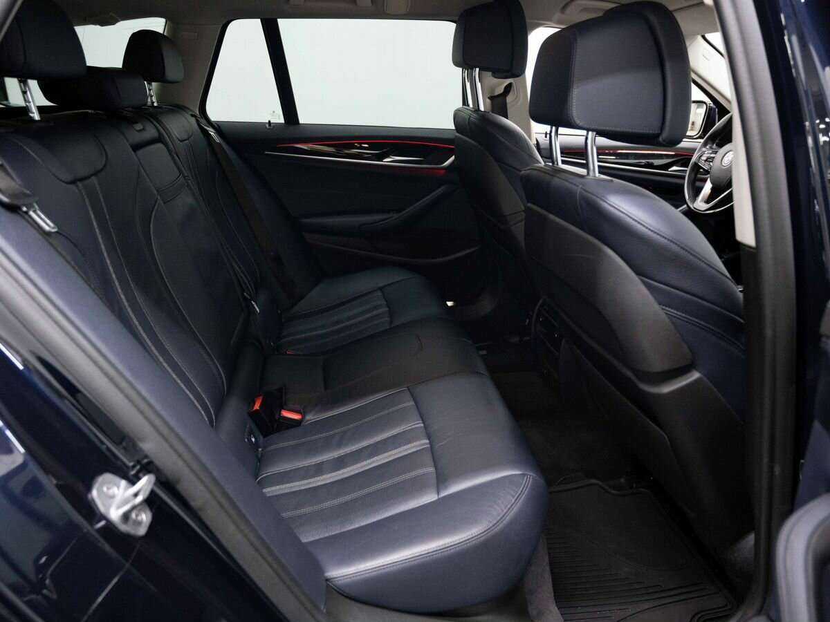 Купить BMW 5 серии 520d xDrive, 2017, 105 599 км, фото №11