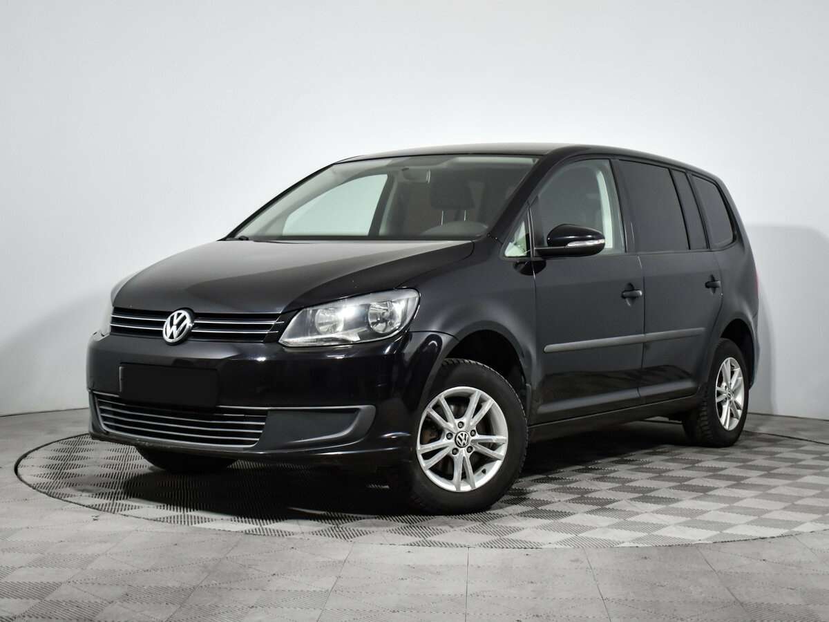 Купить Volkswagen Touran, 2010, 233 470 км, фото №1