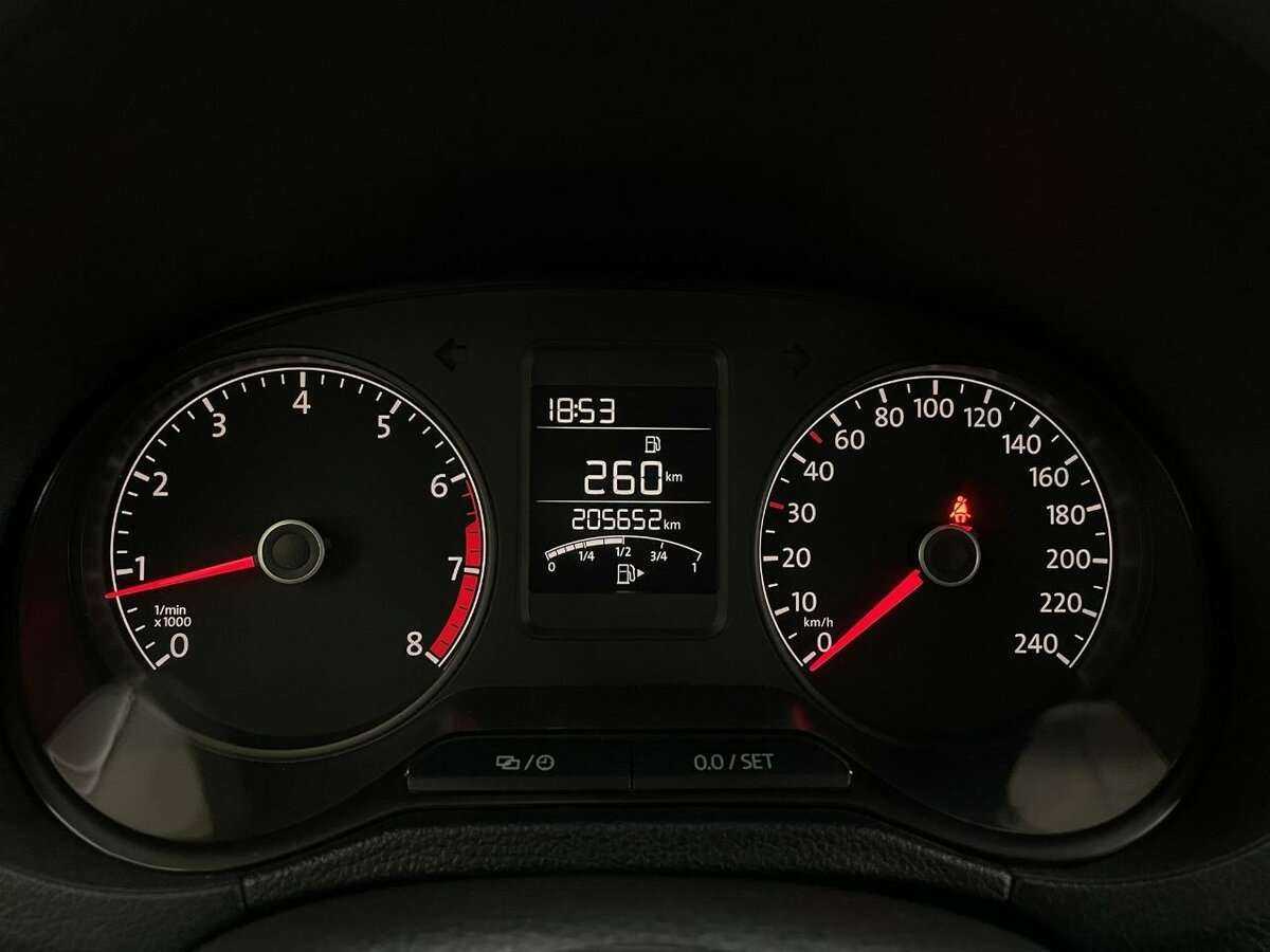 Купить Volkswagen Polo, 2015, 205 652 км, фото №10