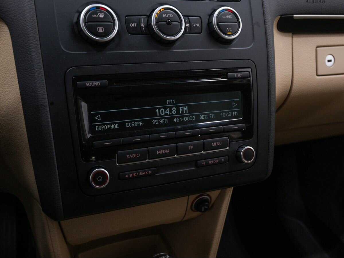 Купить Volkswagen Touran, 2013, 256 000 км, фото №20