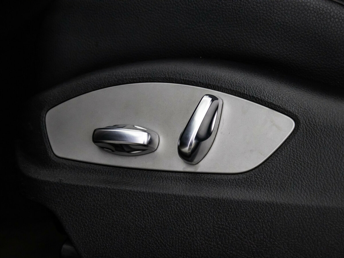 Купить Porsche Macan I, 2017, 121 232 км, фото №17
