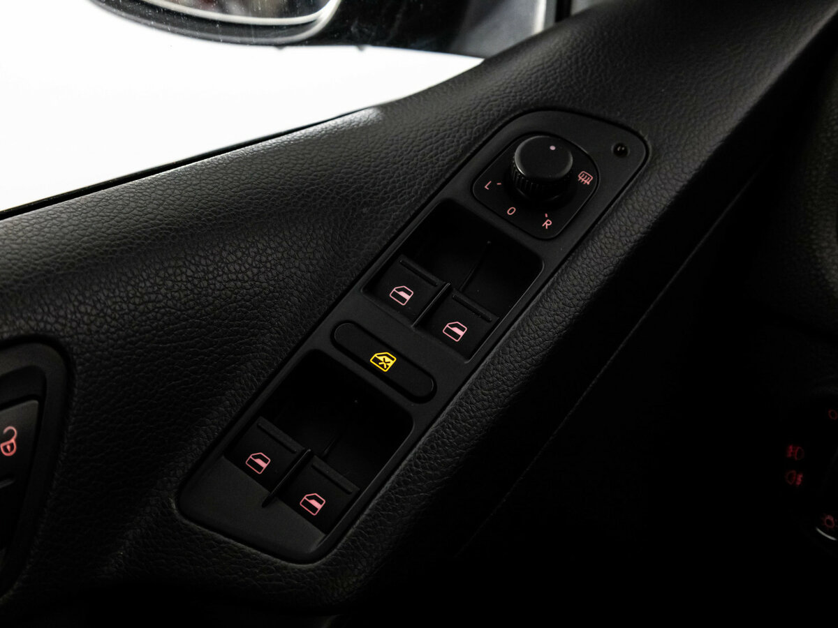 Купить Volkswagen Tiguan I Рестайлинг, 2014, 76 192 км, фото №13
