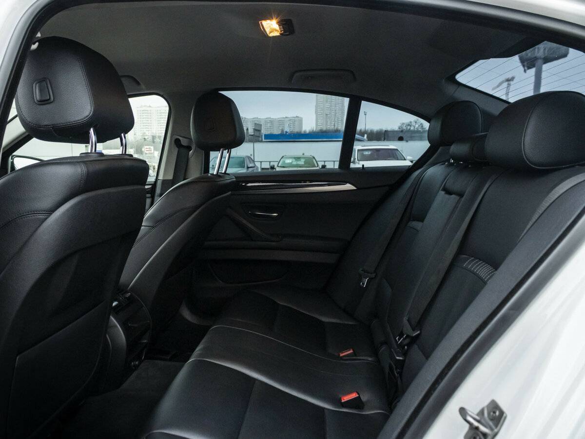 Купить BMW 5 серии 525d xDrive VI (F10/F11/F07) Рестайлинг, 2015, 130 390 км, фото №14