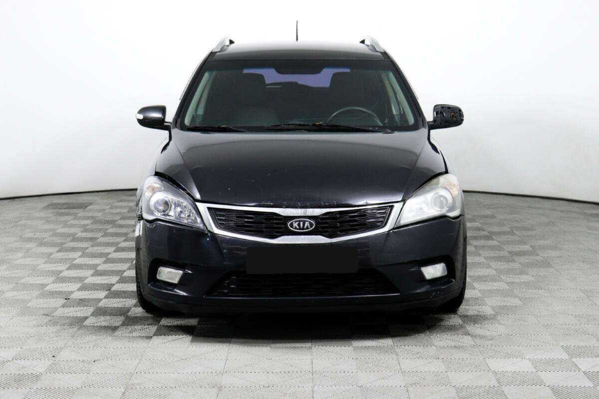 Купить Kia Ceed, 2010, 358 930 км, фото №2