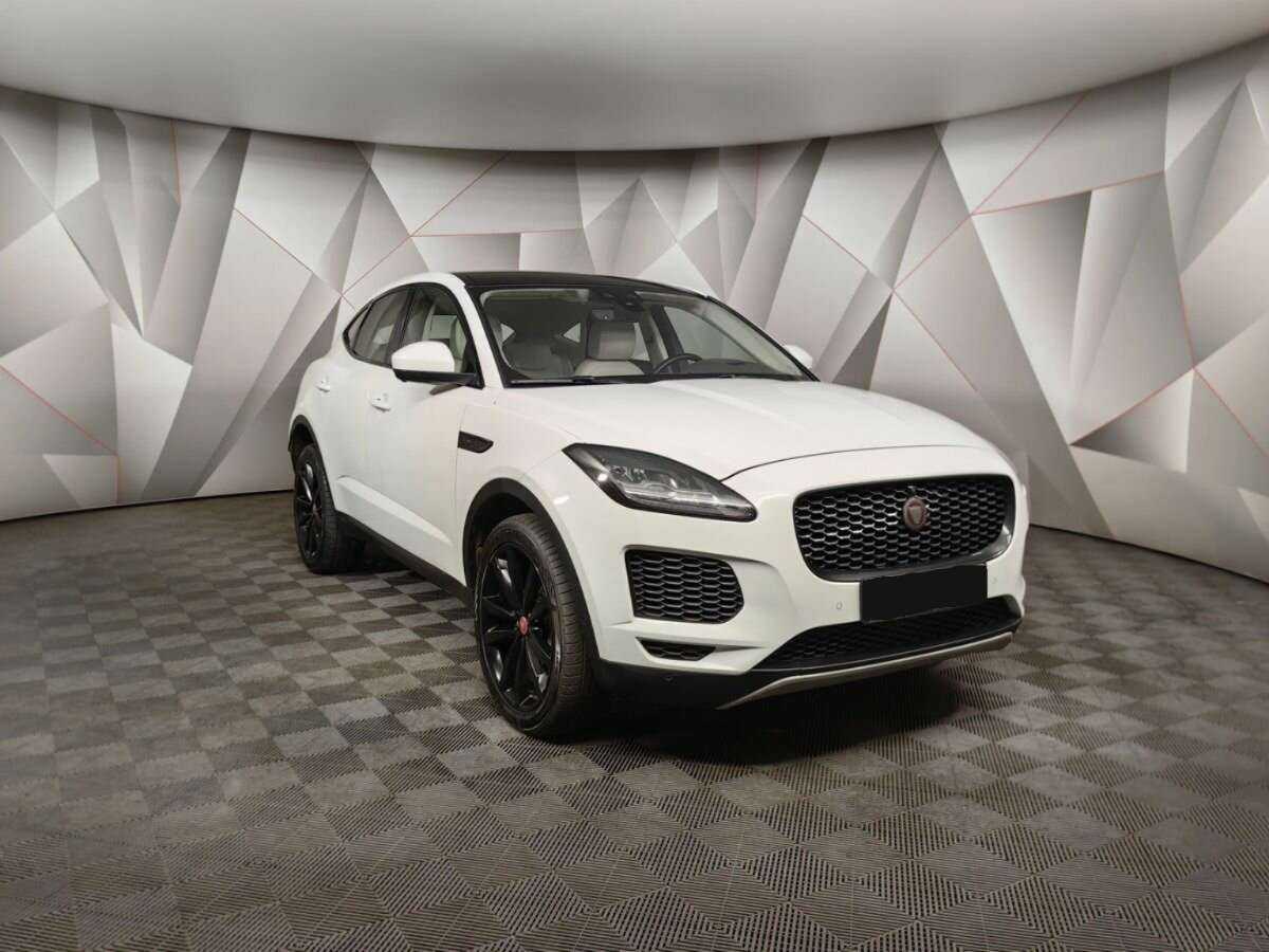 Купить Jaguar E-Pace, 2018, 145 886 км, фото №3