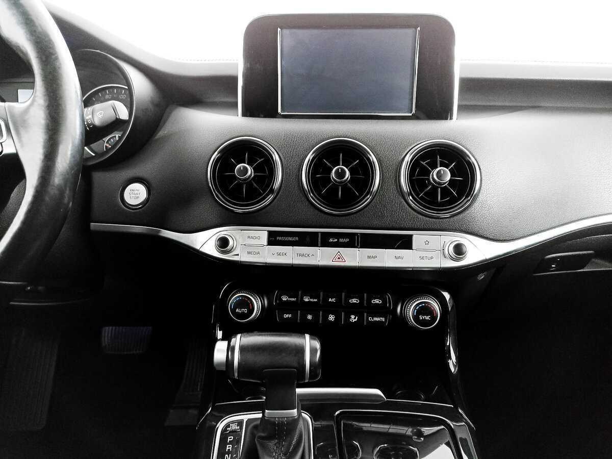 Купить Kia Stinger, 2018, 156 325 км, фото №15