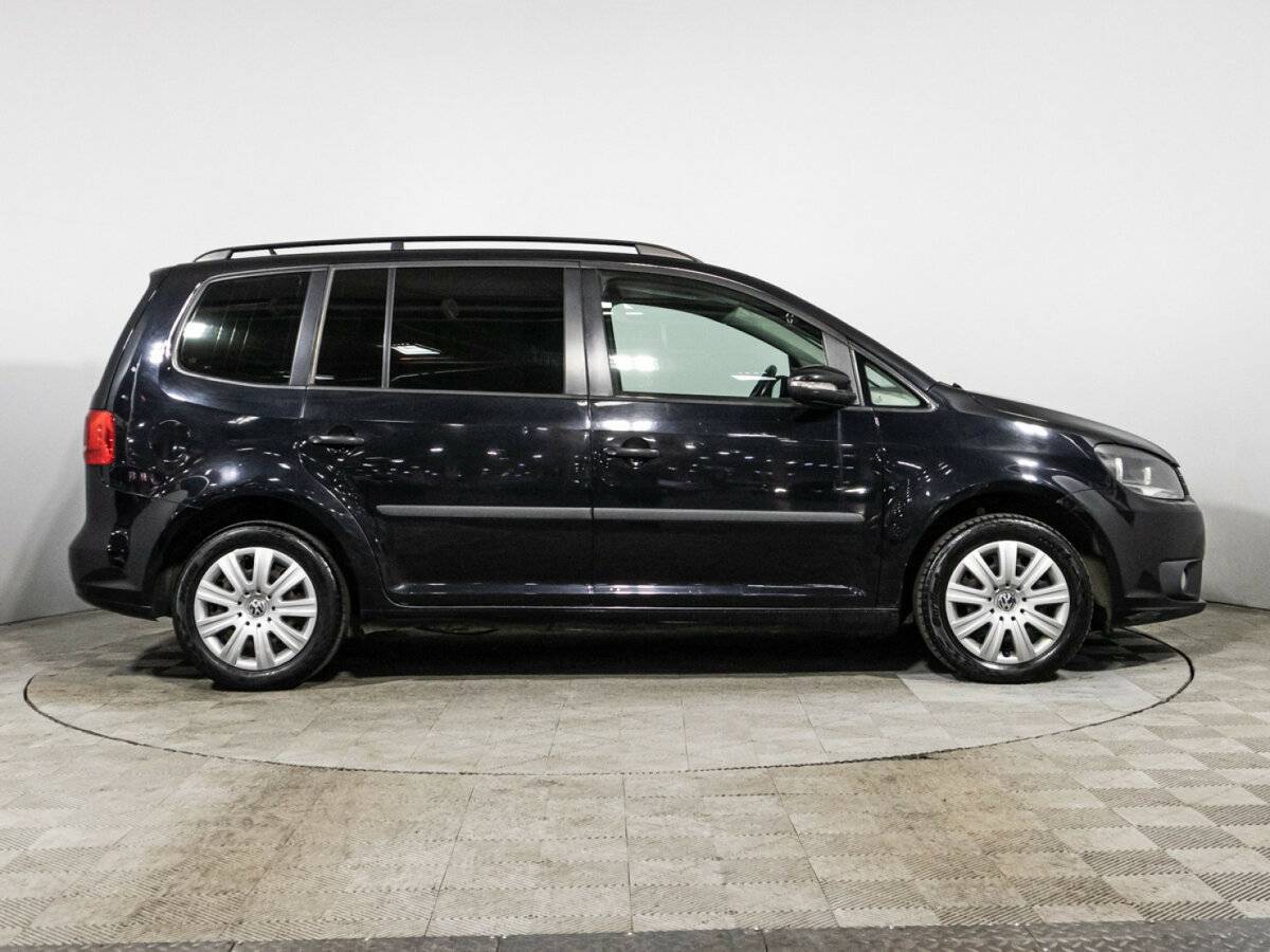 Купить Volkswagen Touran, 2012, 265 340 км, фото №4