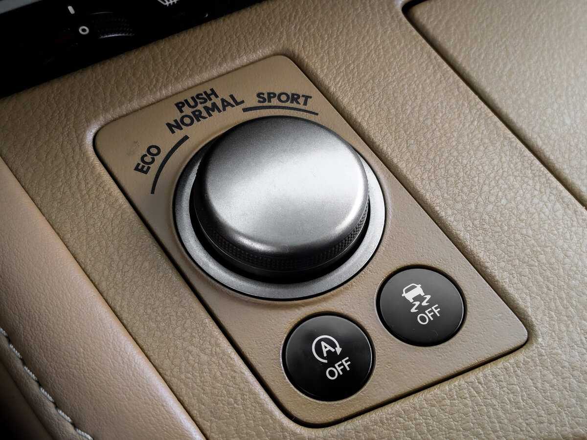 Купить Lexus ES 200, 2017, 95 991 км, фото №23