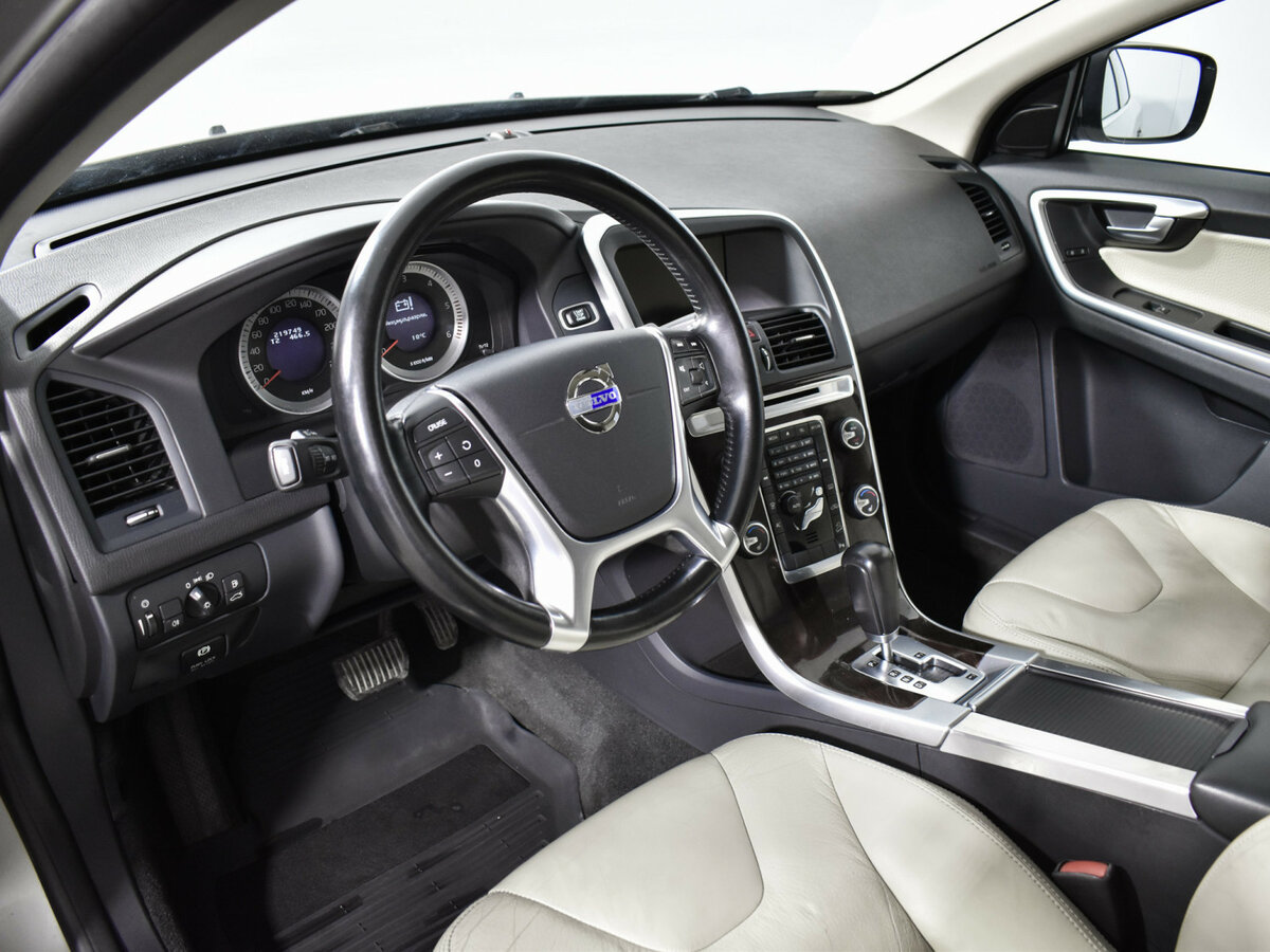 Купить Volvo XC60 I, 2011, 219 000 км, фото №9