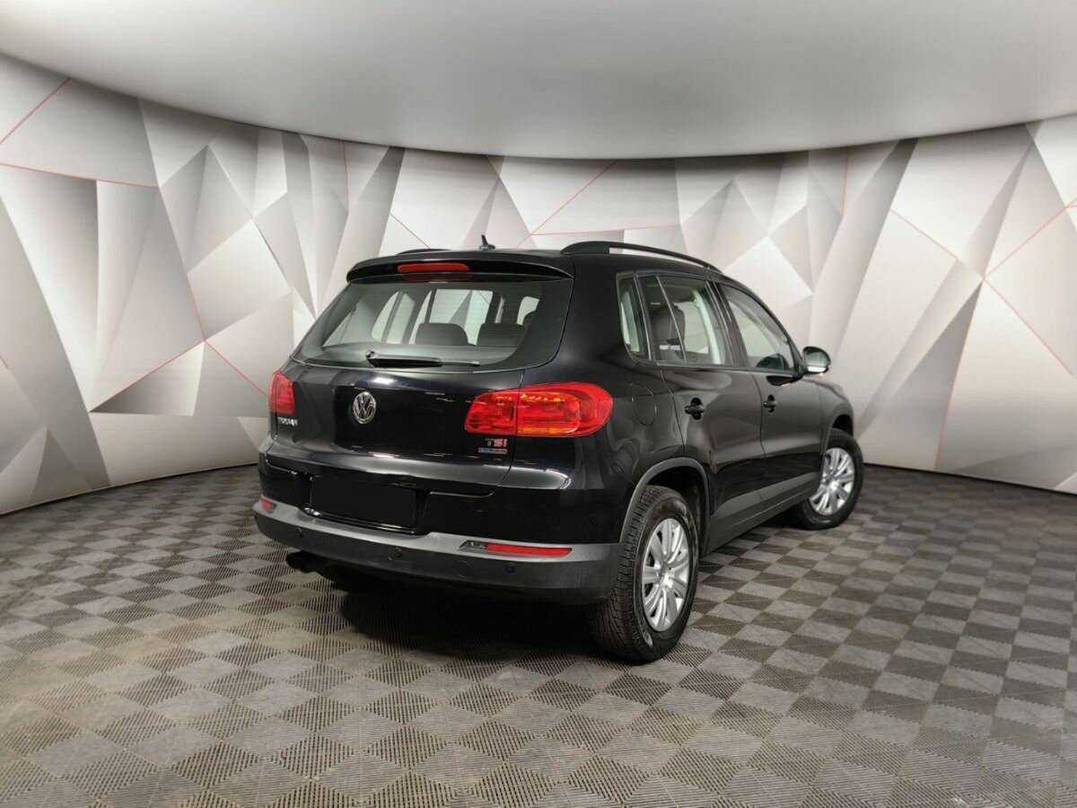 Купить Volkswagen Tiguan, 2013, 79 949 км, фото №2