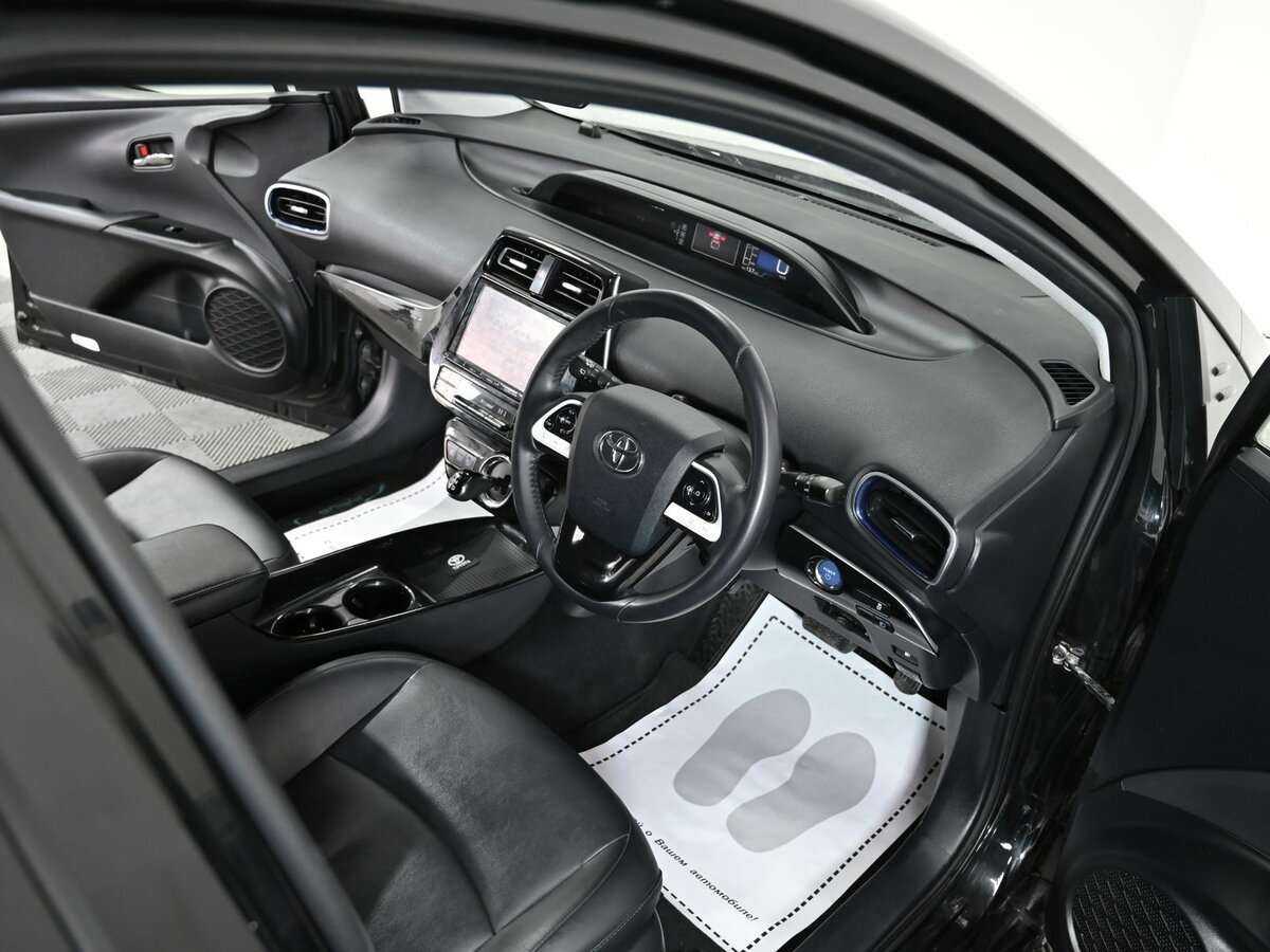 Купить Toyota Prius, 2016, 142 000 км, фото №6