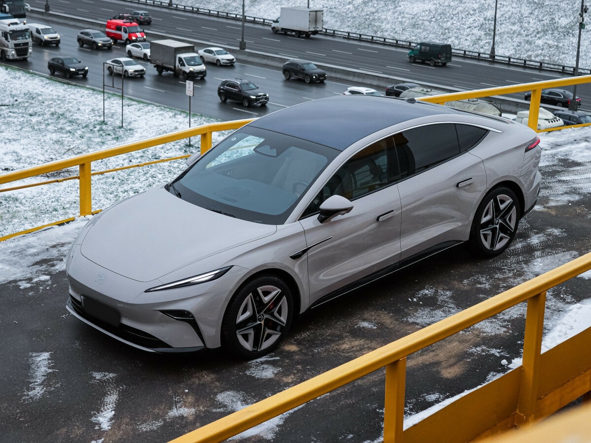 Купить Rising Auto F7 90 kWh, 2023, 17 424 км, фото №6