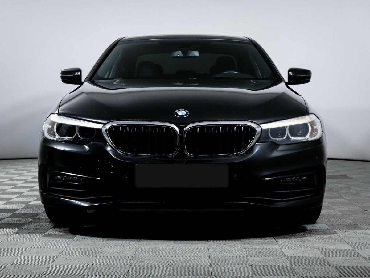 Купить BMW 5 серии 520d VII (G30/G31/G38), 2019, 88 808 км, фото №2