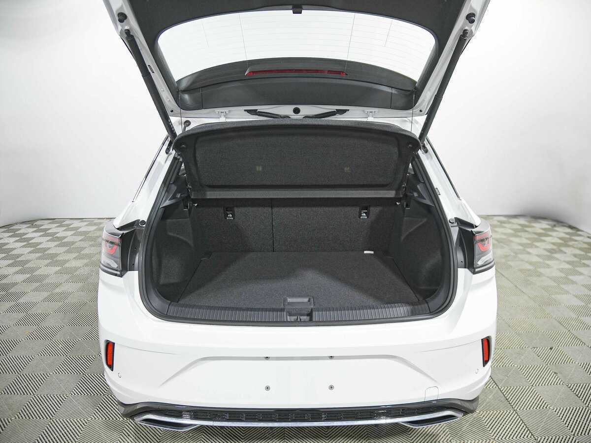 Купить Volkswagen T-Roc, 2024, 46 км, фото №21