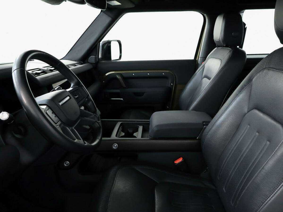 Купить Land Rover Defender 90, 2021, 79 925 км, фото №10
