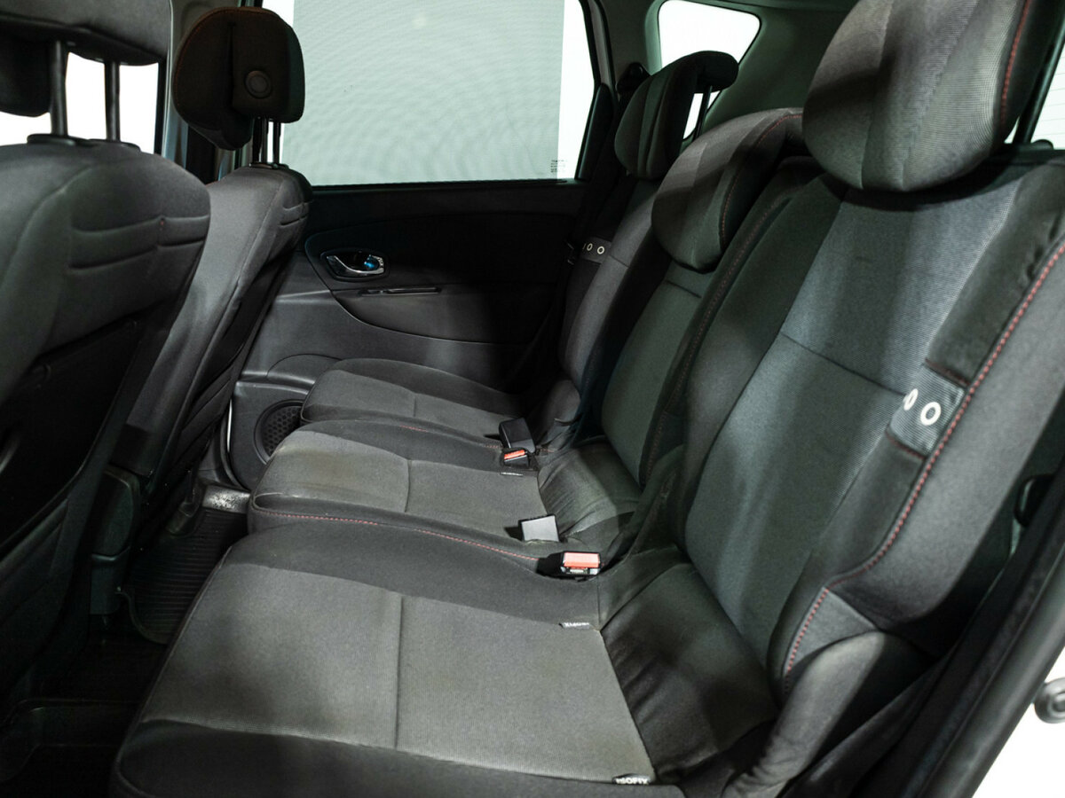 Купить Renault Scenic III Рестайлинг, 2012, 268 722 км, фото №10