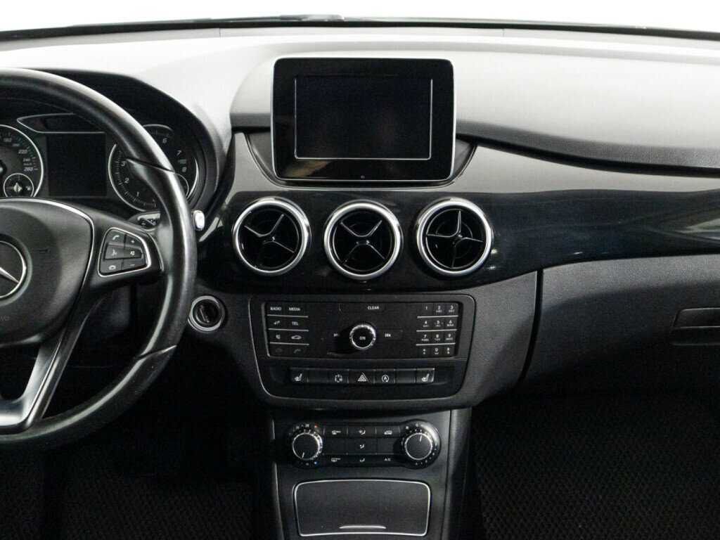 Купить Mercedes-Benz B-Класс 180, 2015, 133 764 км, фото №14