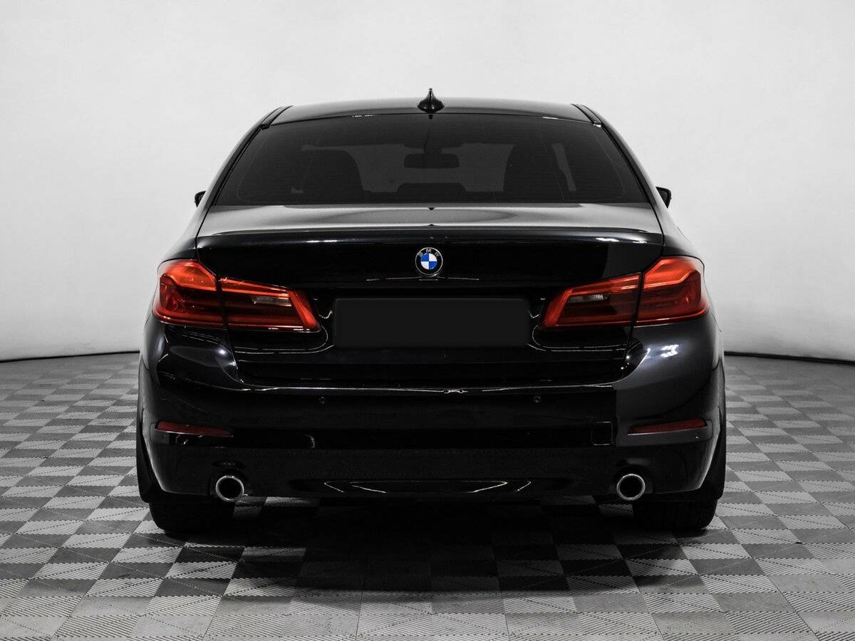 Купить BMW 5 серии 520d xDrive VII (G30/G31/G38), 2017, 198 968 км, фото №5