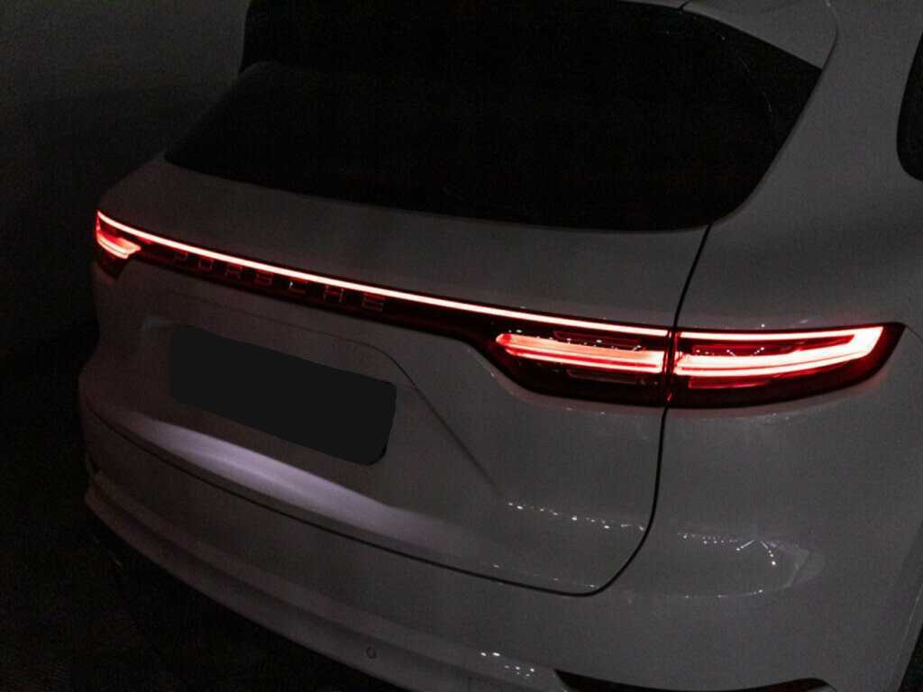 Купить Porsche Cayenne Turbo, 2018, 80 384 км, фото №30