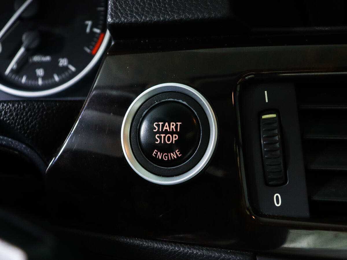 Купить BMW 3 серии 325xi, 2011, 218 677 км, фото №17