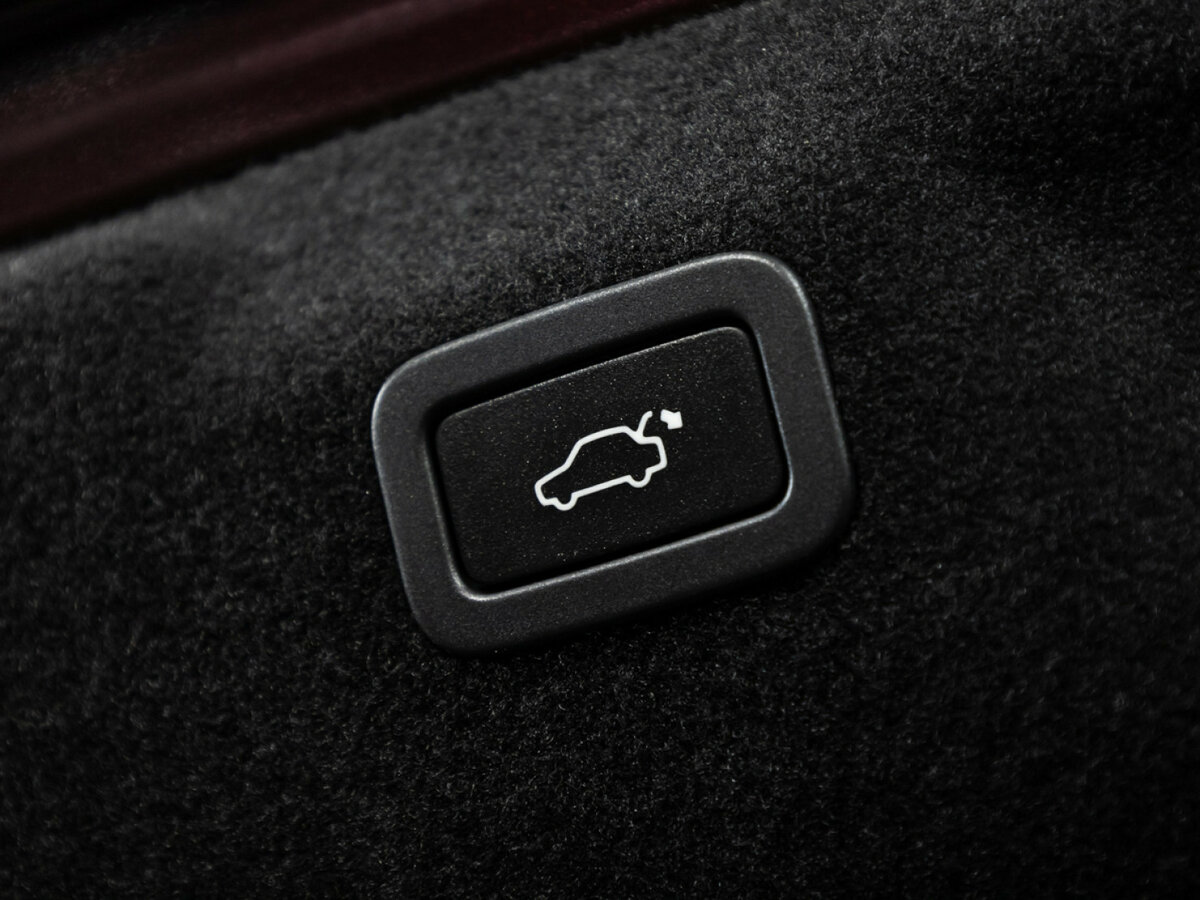 Купить Jaguar XE I, 2015, 150 357 км, фото №13