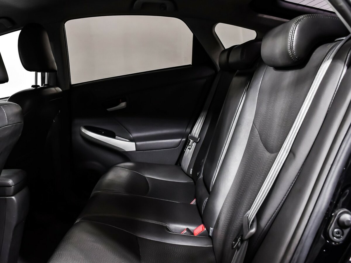 Купить Toyota Prius III (XW30), 2010, 187 000 км, фото №13