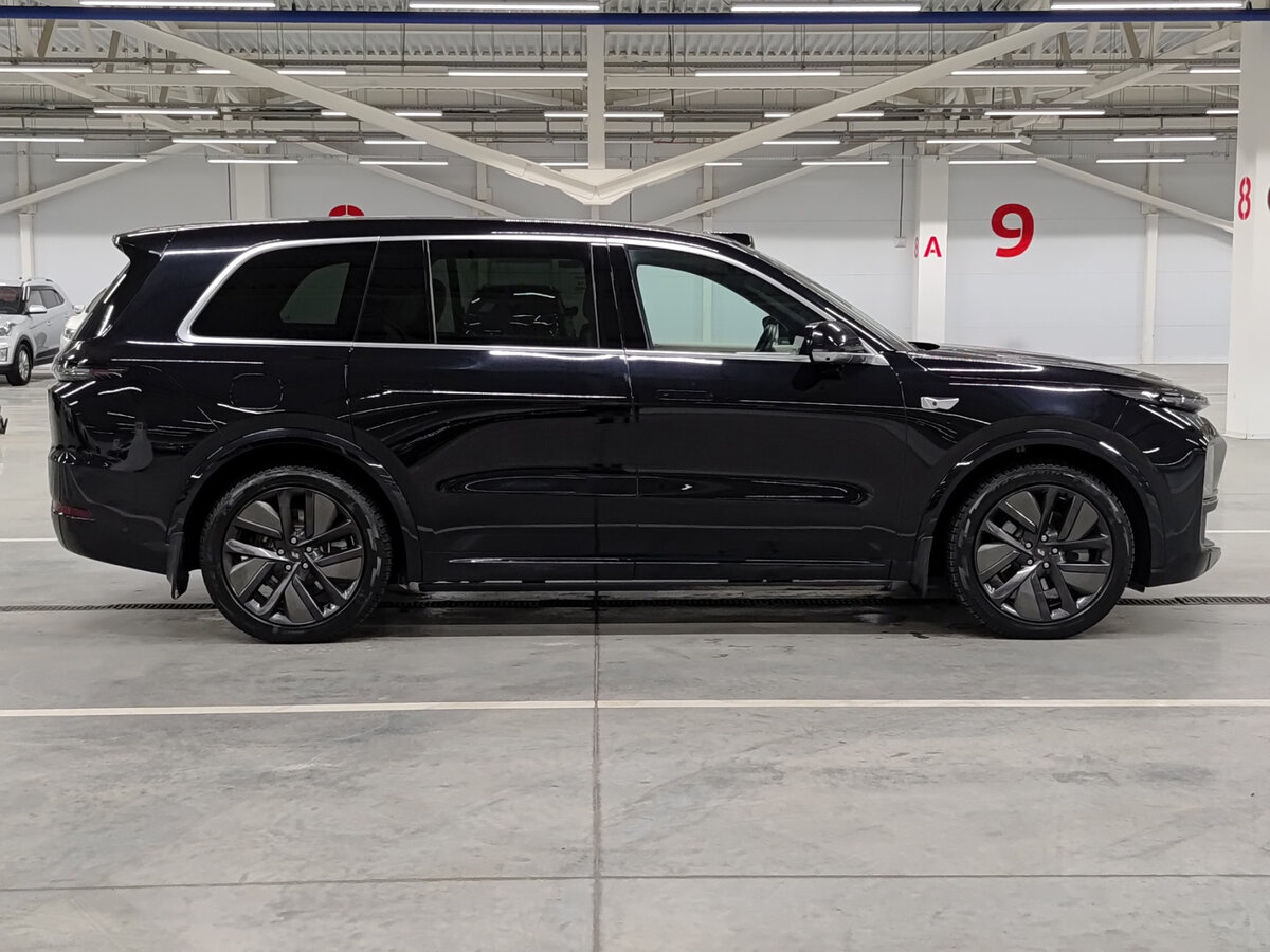 Купить Li Auto (Lixiang) L9 52.3 kWh I Рестайлинг, 2024, 46 444 км, фото №4