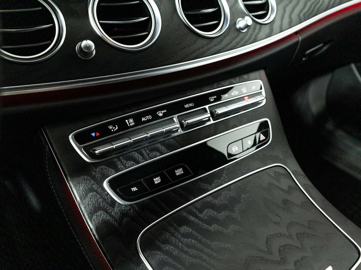 Купить Mercedes-Benz E-Класс 200, 2021, 71 238 км, фото №18
