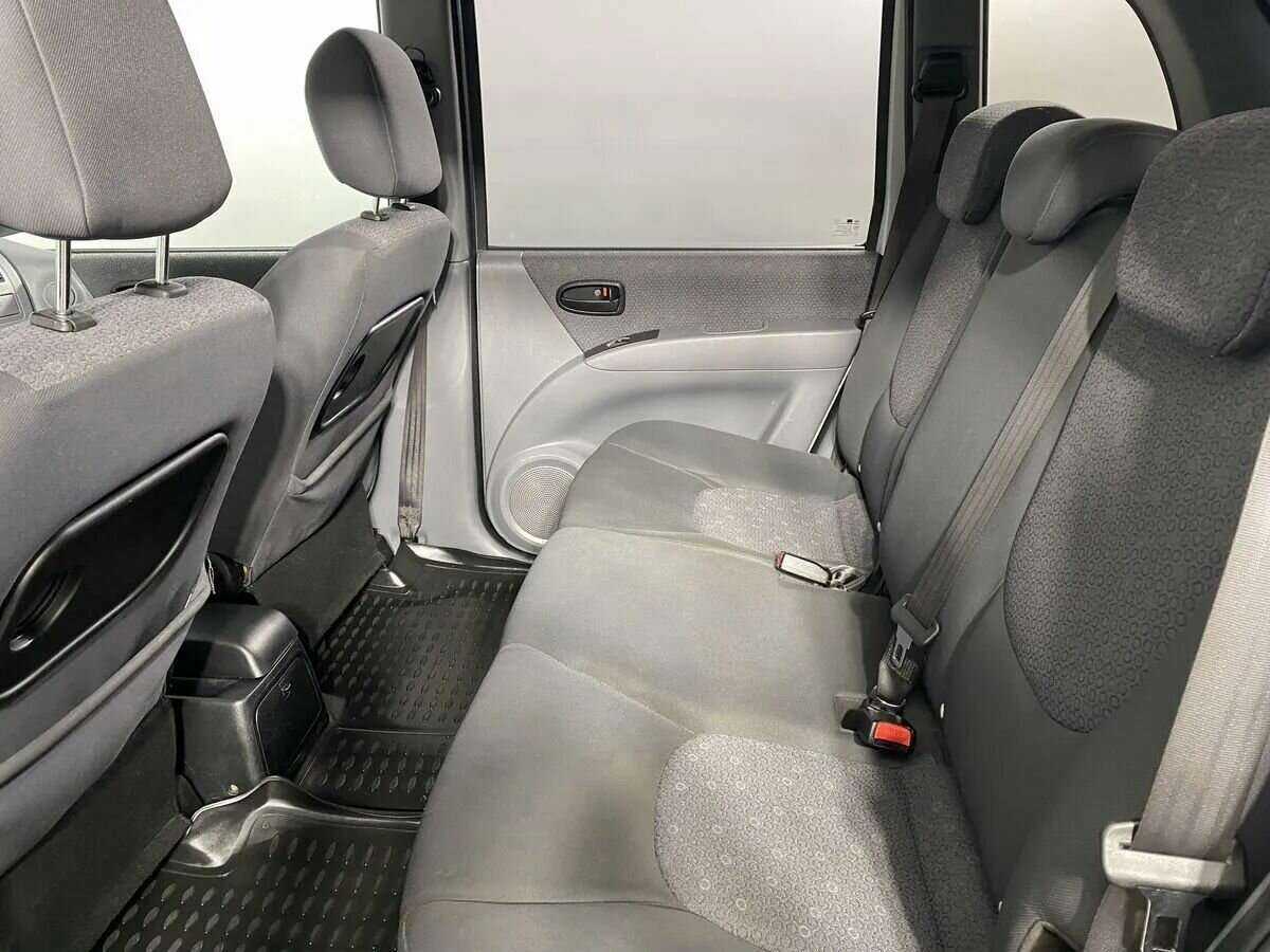 Купить Hyundai Matrix, 2006, 189 000 км, фото №10